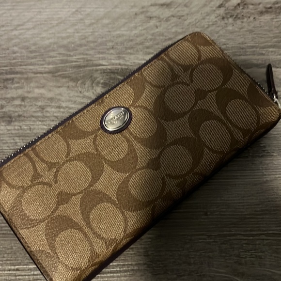 Coach wallet - Picture 13 of 13